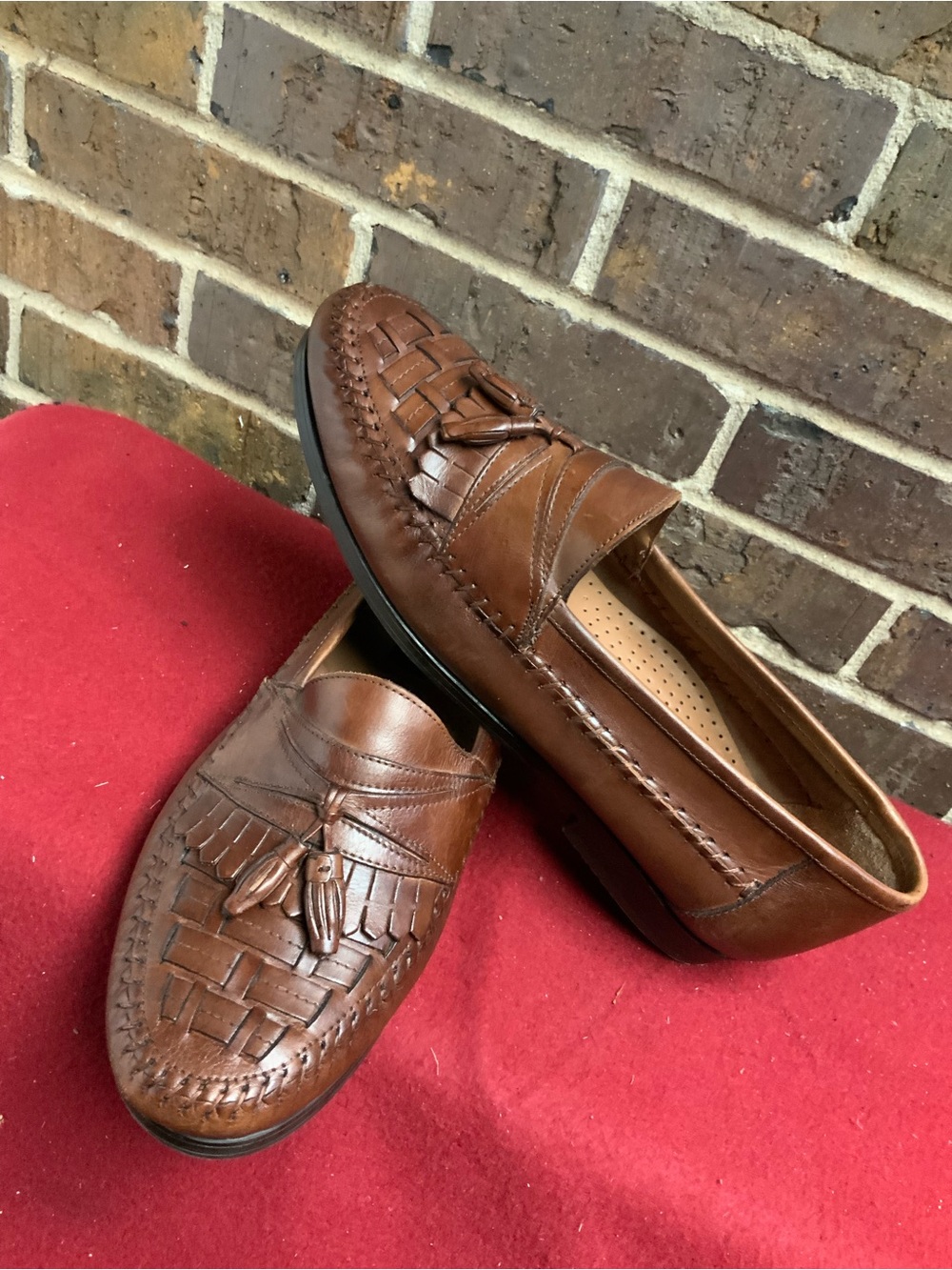 Giorgio Brutini Brown Tassel Woven Leather Loafers
